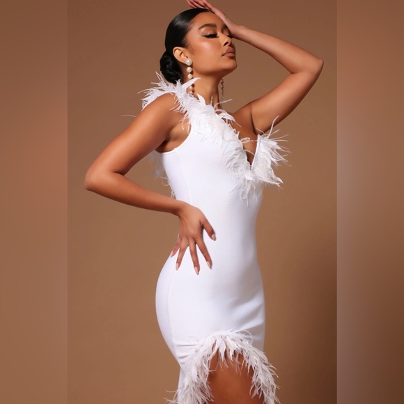 NWT FASHION NOVA LUXE White Alana One Shoulder Feather Midi Dress L - Picture 3 of 13